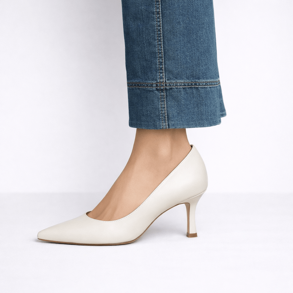 Women’s Pointed Toe Low Heel Pumps - Shoe Corners