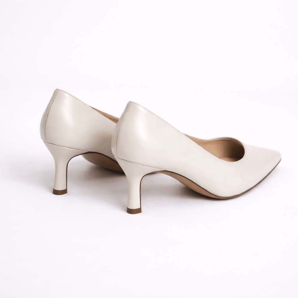 Women’s Pointed Toe Low Heel Pumps - Shoe Corners